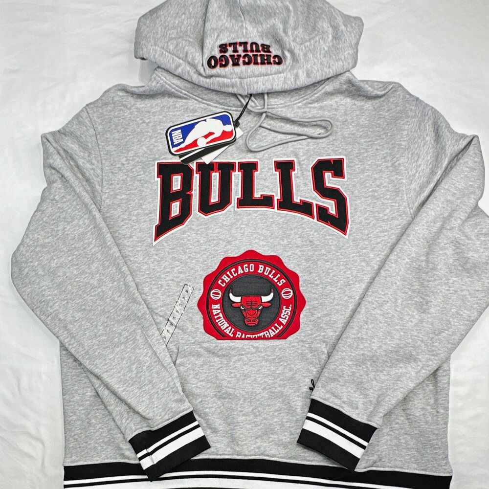 Pro Standard Chicago Bulls NBA Gray Pullover Hoodie Sweatshirt Unisex XL